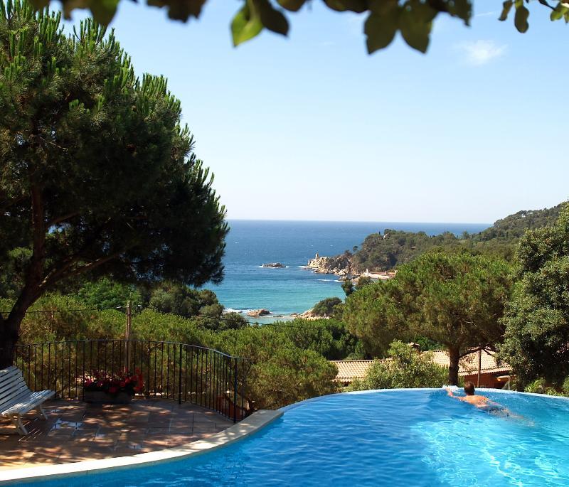 Albamar Apartaments Lloret de Mar Ngoại thất bức ảnh